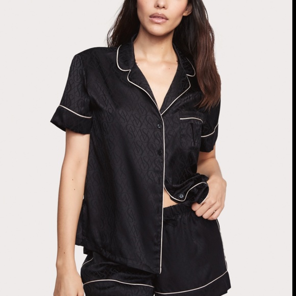 NWOT Victoria's Secret Satin Short Pajama Set GREY - Picture 2 of 9